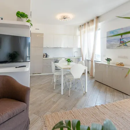 Casa Felice - Ginestra * Pietra Ligure