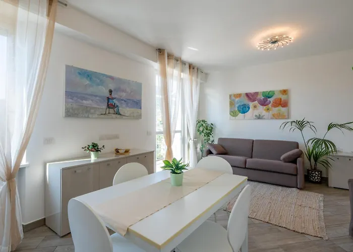 Casa Felice - Ginestra Apartment Pietra Ligure